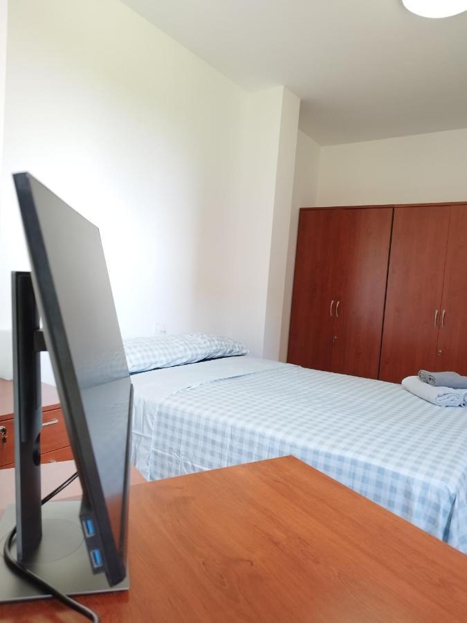 Vivienda Vacacional Compartida Radazul Bed and Breakfast Buitenkant foto